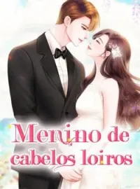 Menino de cabelos loiros